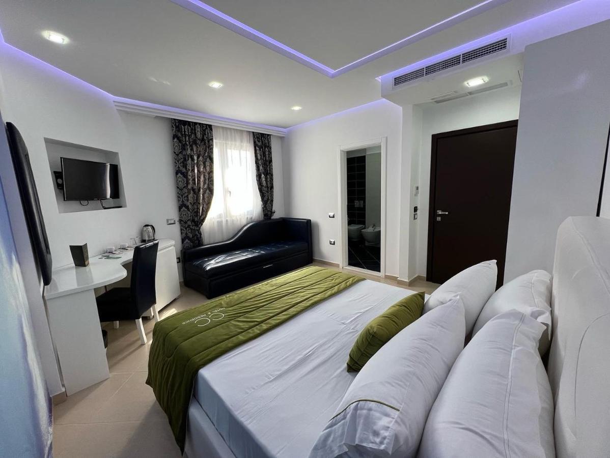 Cc Hotel & Residence Vlora Kültér fotó