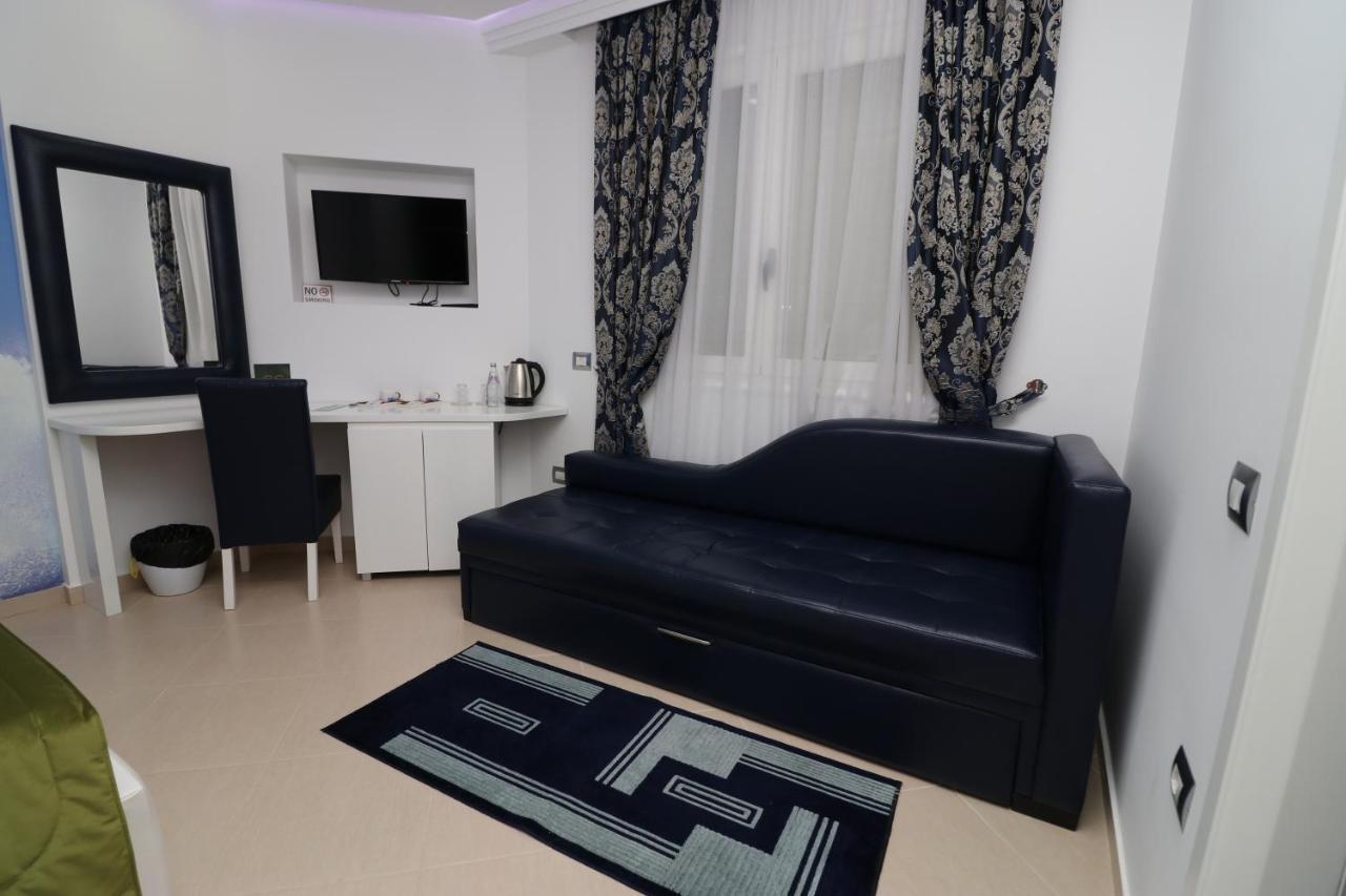 Cc Hotel & Residence Vlora Kültér fotó